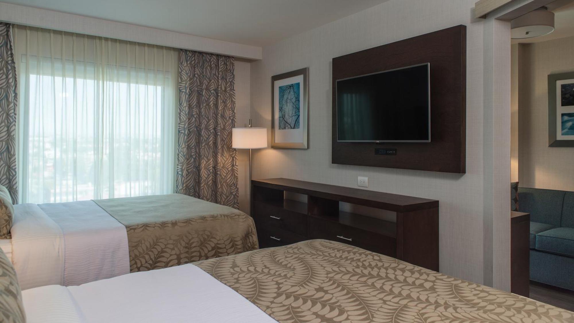 One-Bedroom Suite Pool View