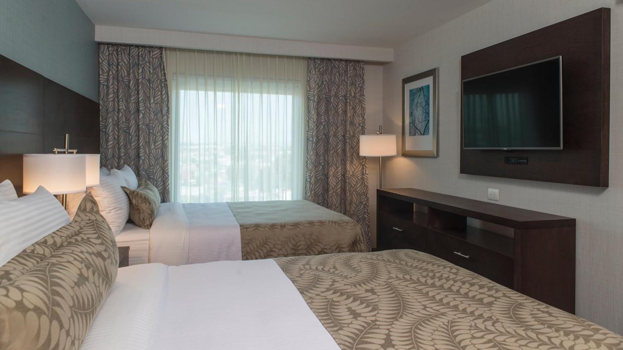 One-Bedroom Suite Pool View